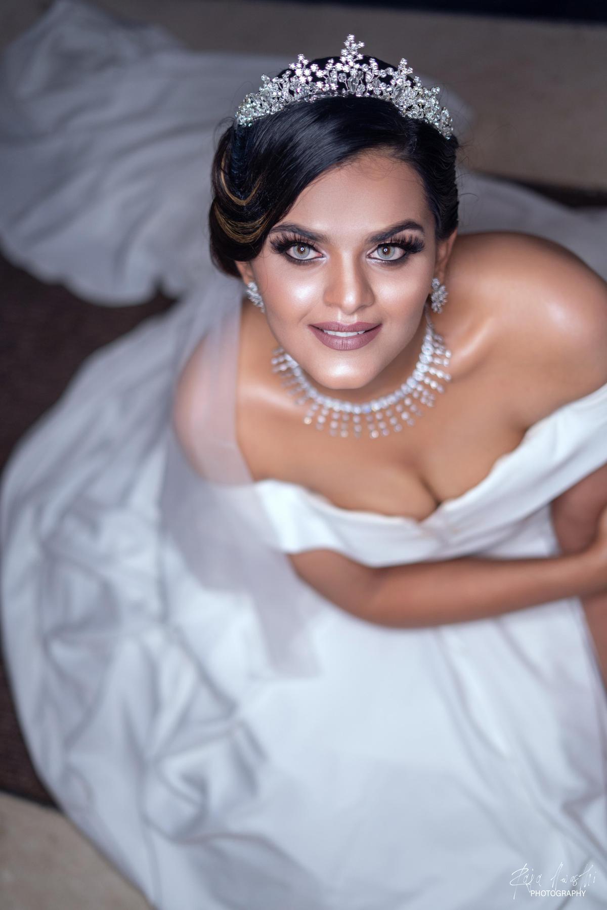 Image of Hair, Headpiece, Bride, Photograph, Hair accessory, Bridal accessory etc.