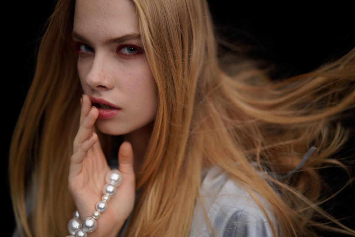 Image of Hair, Face, Blond, Lip, Hairstyle, Beauty etc.