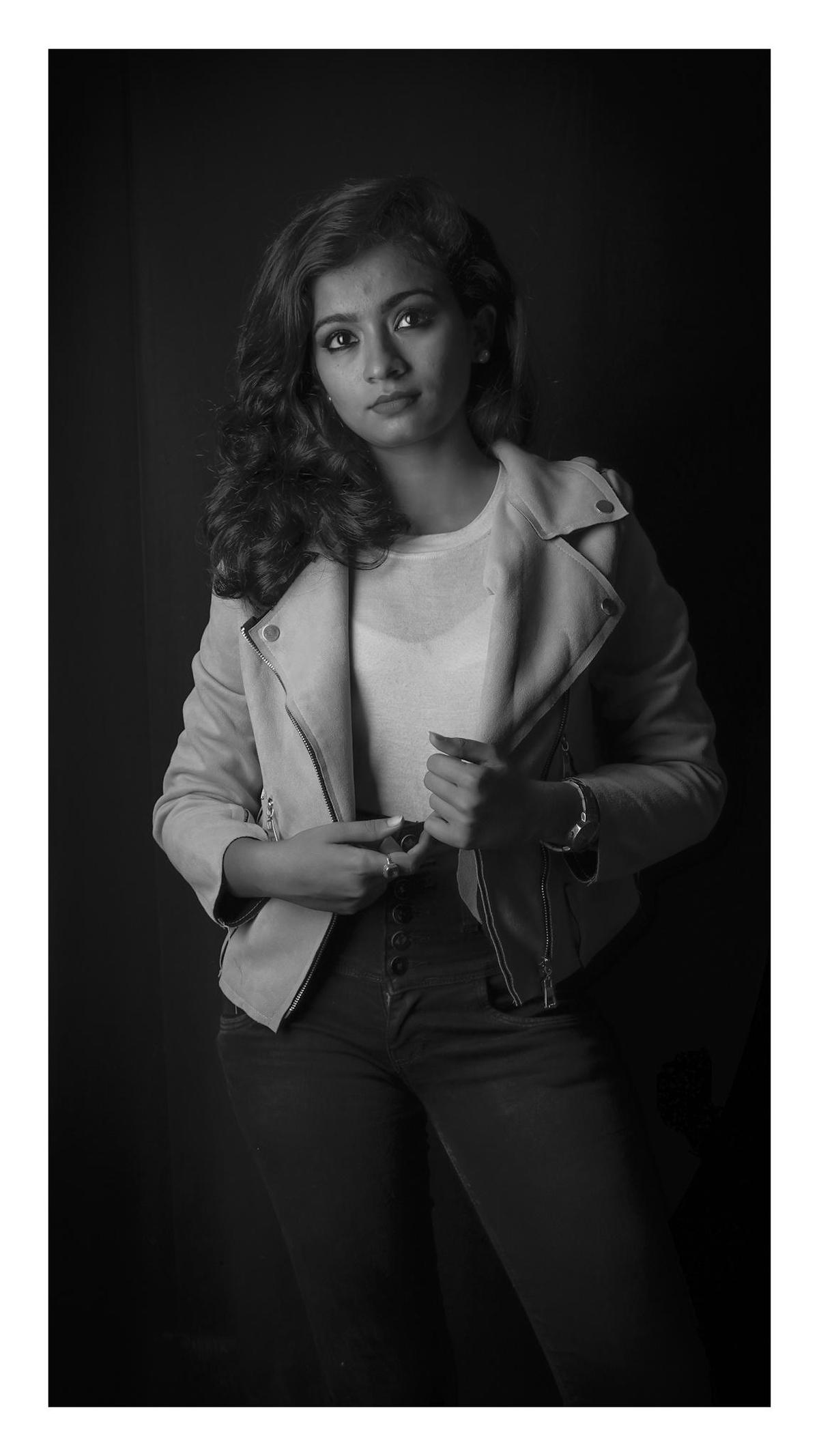 Image of Photograph, Black, White, Black-and-white, Beauty, Photo shoot etc.