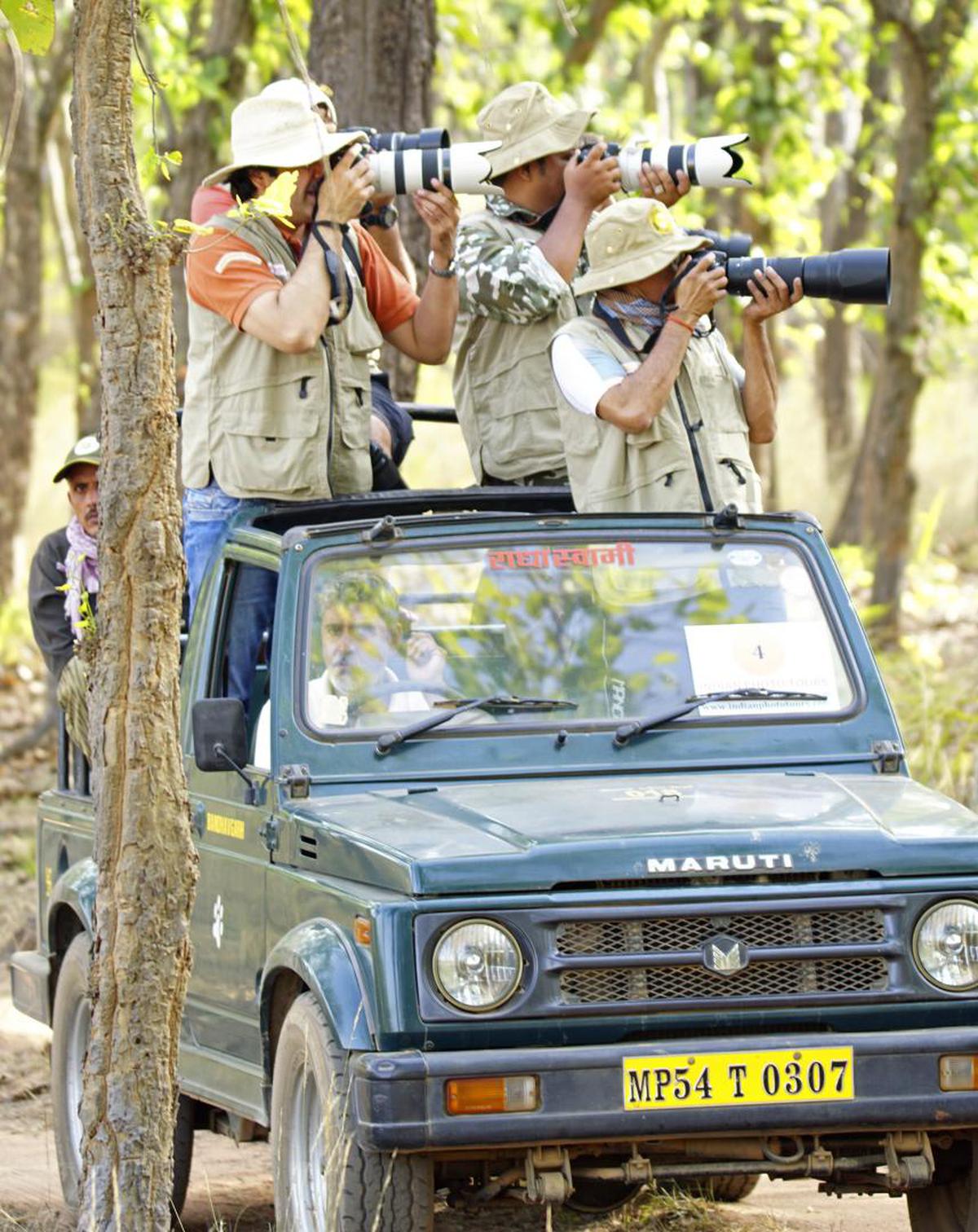 Image of Vehicle, Car, Regularity rally, Motor vehicle etc.