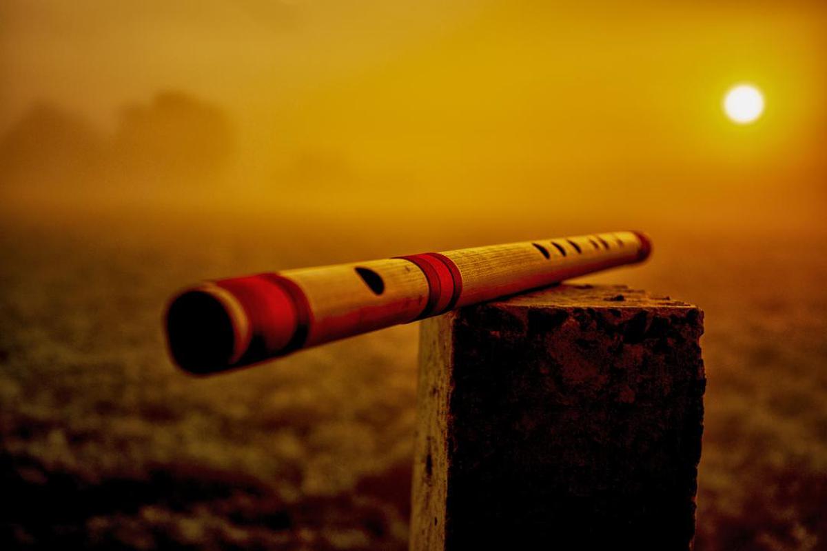 Image of Bansuri, Red, Flute, Frula, Sky, Shakuhachi etc.