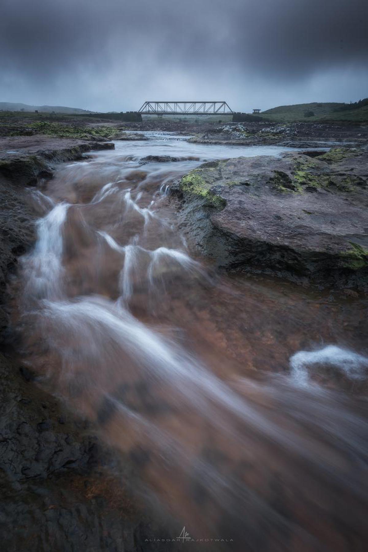 Image of Body of water, Nature, Water, Waterfall, Water resources, Watercourse etc.