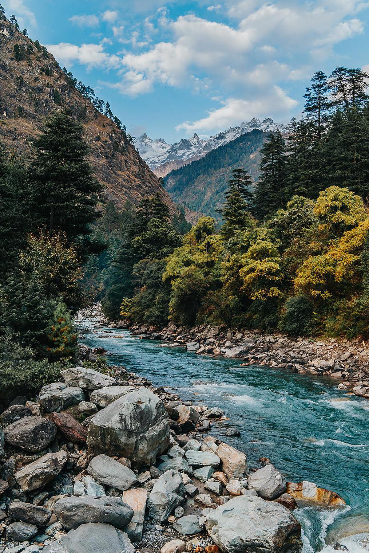 Image of Body of water, River, Nature, Mountainous landforms, Natural landscape, Mountain etc.
