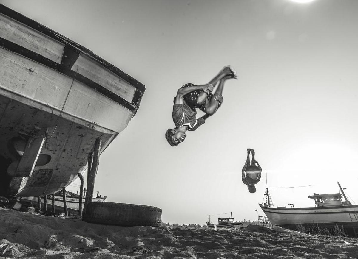 Image of Black-and-white, Monochrome, Water etc.