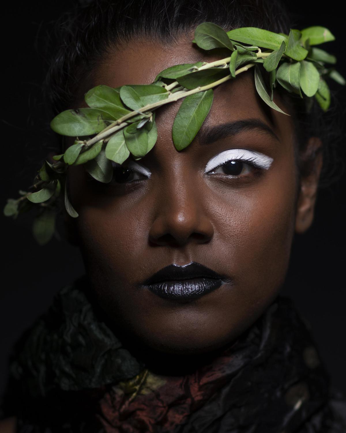 Image of Forehead, Skin, Beauty, Lip, Head, Green etc.