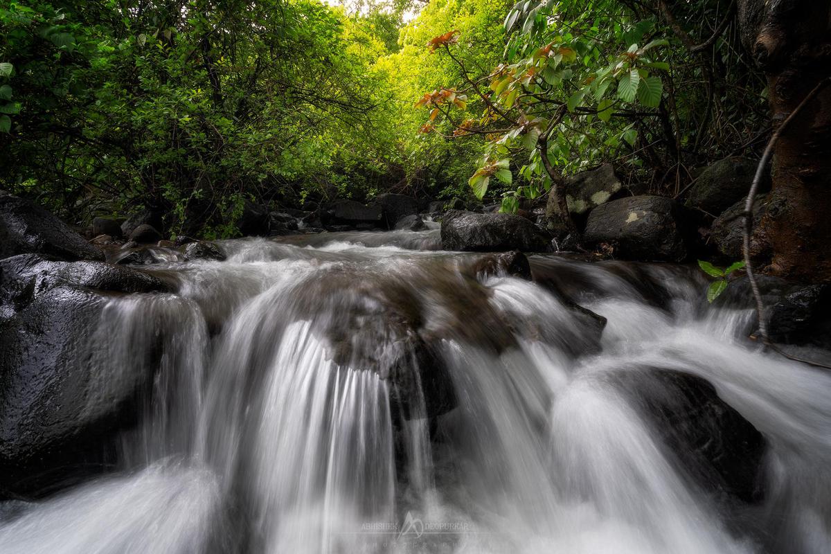 Image of Waterfall, Body of water, Water resources, Nature, Water, Natural landscape etc.