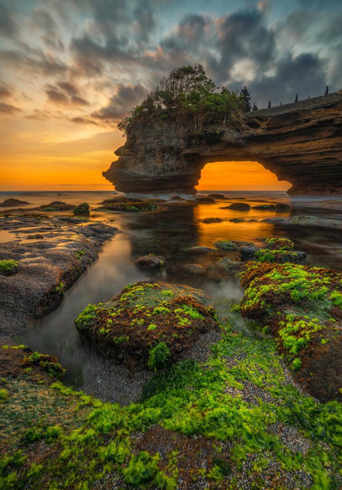 Image of Nature, Sky, Natural landscape, Water, Coast, Rock etc.