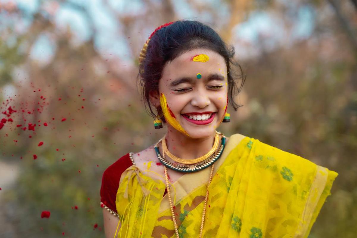 Image of Facial expression, Smile, Yellow etc.