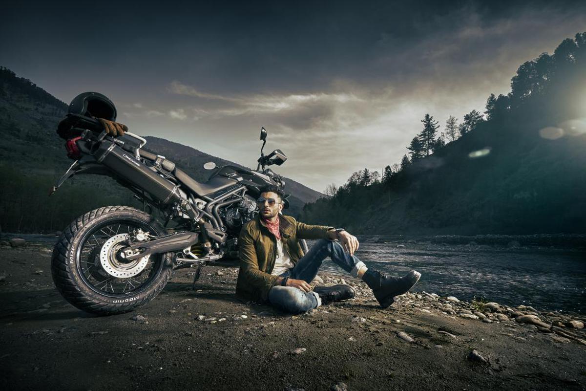 Image of Sky, Vehicle, Cloud etc.