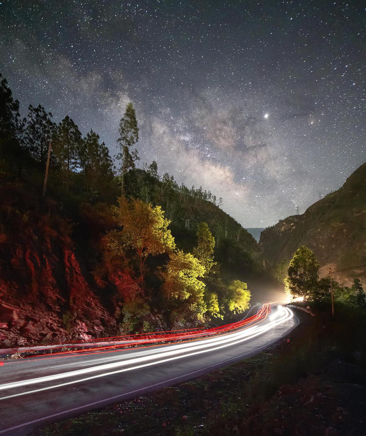 Image of Sky, Nature, Road, Night, Natural landscape, Asphalt etc.