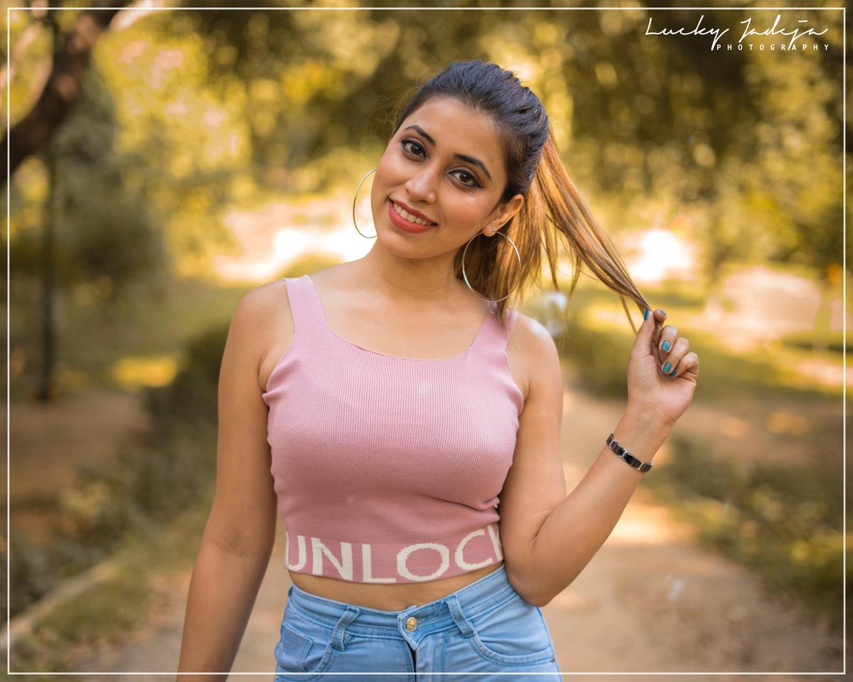 Image of People in nature, Photograph, Beauty, Shoulder, Photo shoot, Abdomen etc.
