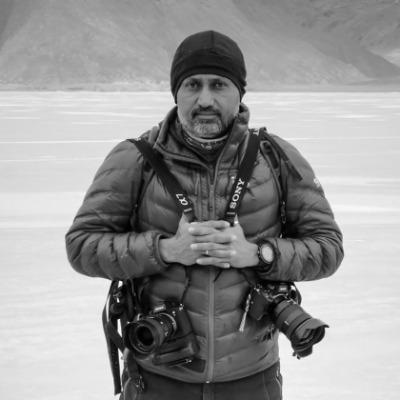 Manish Lakhani Manish Lakhani - Travel & Documentary Photographer